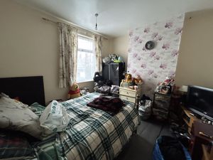 Photo 6- click for photo gallery